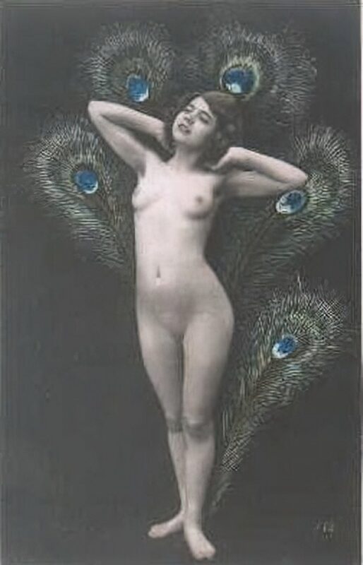 Very high Quality Nude Men and Women in Full Black and White from the Classic Vintage Retro Era Vintage Erotica and Photo Image Galleries of Classic Women Nude in the 1800s to the 1920s