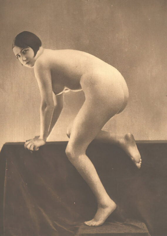 B&W Volume 5 Image of Naked / Nude Woman in the Vintage Era