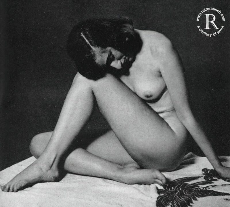 Vintage Women and Girls nude in the 1940's