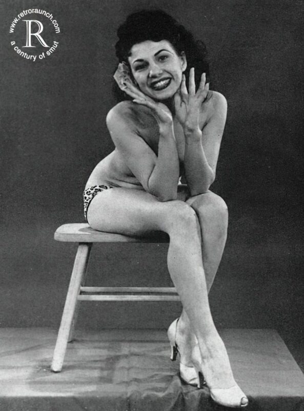 Vintage Women and Girls nude in the 1940's