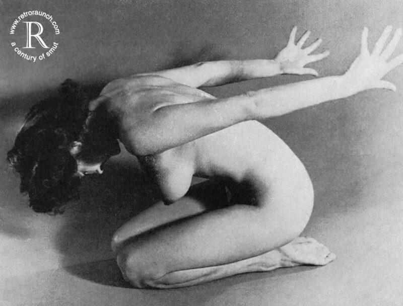 Vintage Women and Girls nude in the 1940's