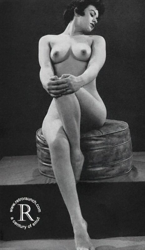 Vintage Women and Girls nude in the 1940's