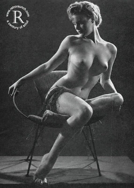 Vintage Women and Girls nude in the 1940's