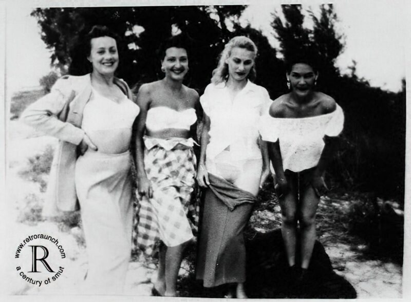 Vintage Women and Girls nude in the 1940's