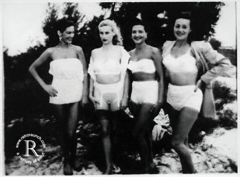 Vintage Women and Girls nude in the 1940's