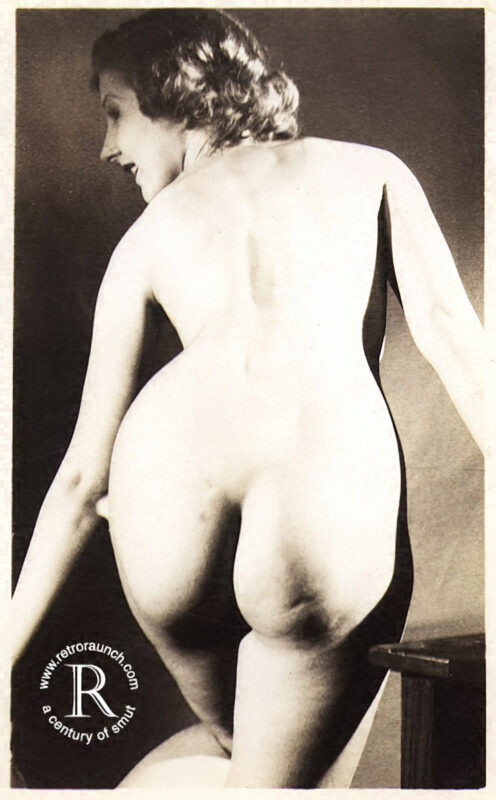 Vintage Women and Girls nude in the 1940's