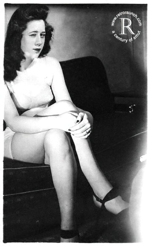 Vintage Women and Girls nude in the 1940's