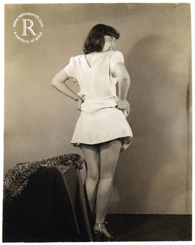 Vintage Women and Girls nude in the 1940's