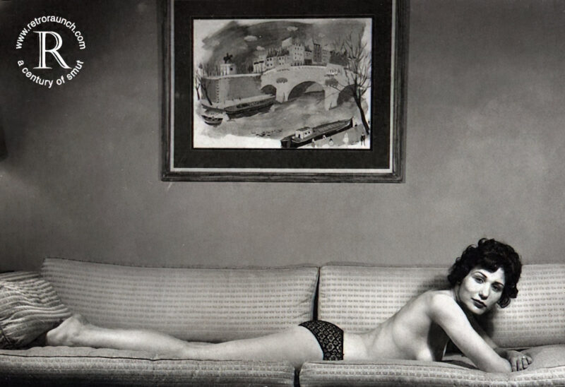 Vintage Women and Girls nude in the 1940's