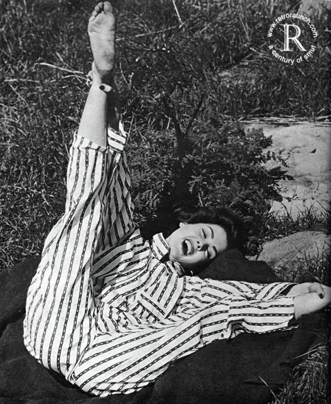 Vintage Women and Girls nude in the 1940's