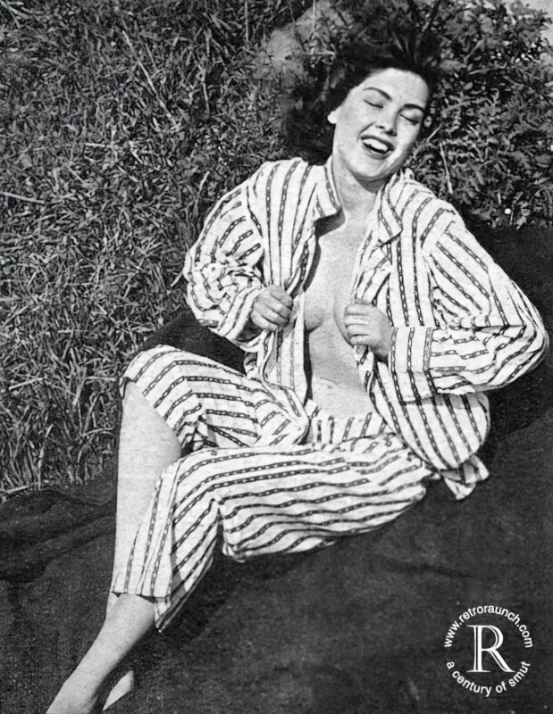 Vintage Women and Girls nude in the 1940's