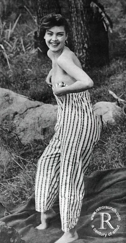 Vintage Women and Girls nude in the 1940's