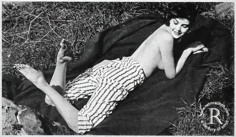 Vintage Women and Girls nude in the 1940's