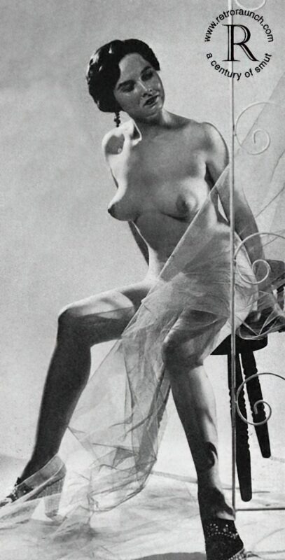 Vintage Women and Girls nude in the 1940's