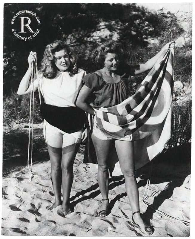 Vintage Women and Girls nude in the 1940's