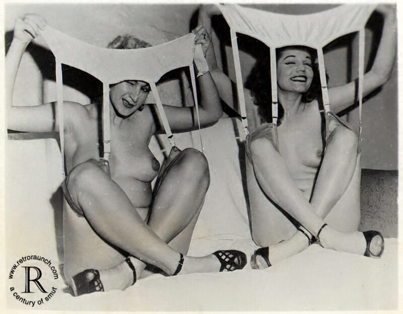 Vintage Women and Girls nude in the 1940's