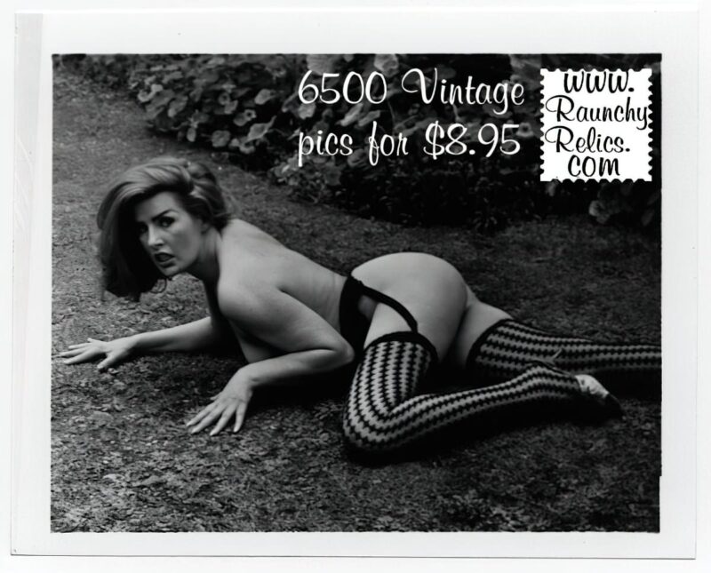 Retro Girls naked in the 1960's Vintage Erotica and Photo Image Galleries of Classic Women Nude in the 1960's