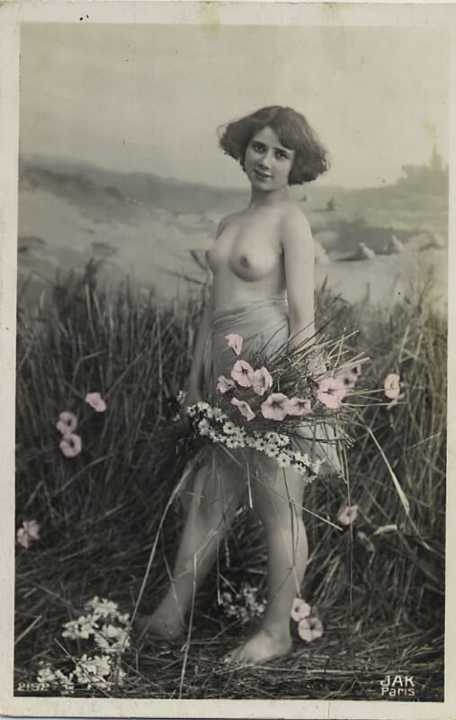 Photo 013 - Color Tint Vintage Nude Men and Women Sepia, Monochrome and Others Photo 013 - Color Tint Vintage Nude Men and Women Sepia, Monochrome and Others