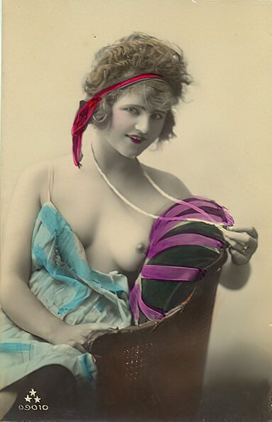 Photo 069 - Color Tint Vintage Nude Men and Women Sepia, Monochrome and Others Photo 069 - Color Tint Vintage Nude Men and Women Sepia, Monochrome and Others