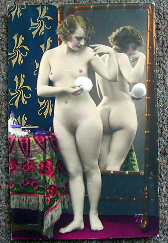 Photo 223 - Color Tint Vintage Nude Men and Women Sepia, Monochrome and Others Photo 223 - Color Tint Vintage Nude Men and Women Sepia, Monochrome and Others