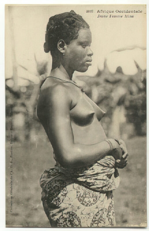 Photo 041 - Ethnic and Indigenous Vintage Nude Men and Women from the YesterYears Photo 041 - Ethnic and Indigenous Vintage Nude Men and Women from the YesterYears