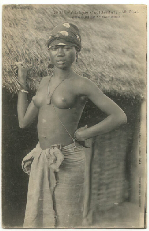 Photo 044 - Ethnic and Indigenous Vintage Nude Men and Women from the YesterYears Photo 044 - Ethnic and Indigenous Vintage Nude Men and Women from the YesterYears