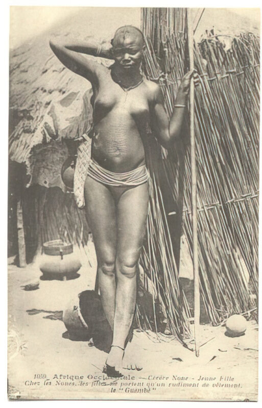 Photo 047 - Ethnic and Indigenous Vintage Nude Men and Women from the YesterYears Photo 047 - Ethnic and Indigenous Vintage Nude Men and Women from the YesterYears