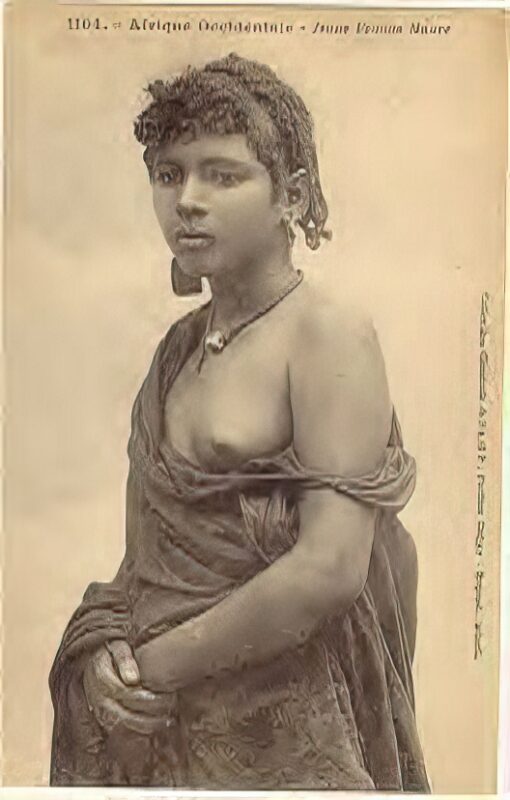 Photo 051 - Ethnic and Indigenous Vintage Nude Men and Women from the YesterYears Photo 051 - Ethnic and Indigenous Vintage Nude Men and Women from the YesterYears
