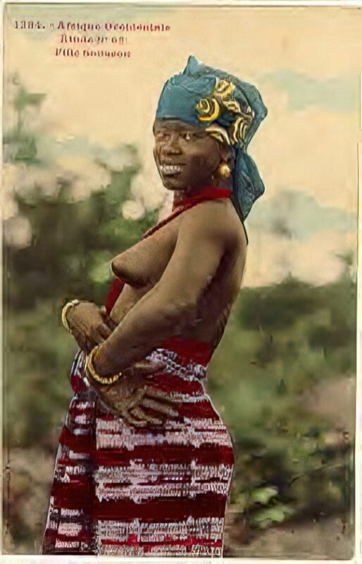 Photo 061 - Ethnic and Indigenous Vintage Nude Men and Women from the YesterYears Photo 061 - Ethnic and Indigenous Vintage Nude Men and Women from the YesterYears