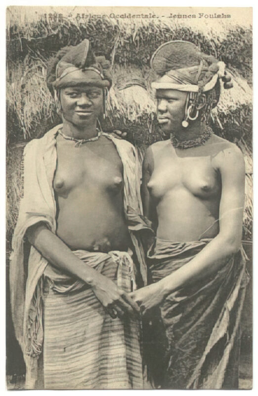 Photo 062 - Ethnic and Indigenous Vintage Nude Men and Women from the YesterYears Photo 062 - Ethnic and Indigenous Vintage Nude Men and Women from the YesterYears