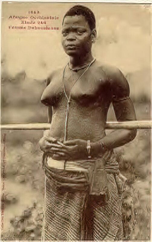 Photo 028 - Ethnic and Indigenous Vintage Nude Men and Women from the YesterYears Photo 028 - Ethnic and Indigenous Vintage Nude Men and Women from the YesterYears