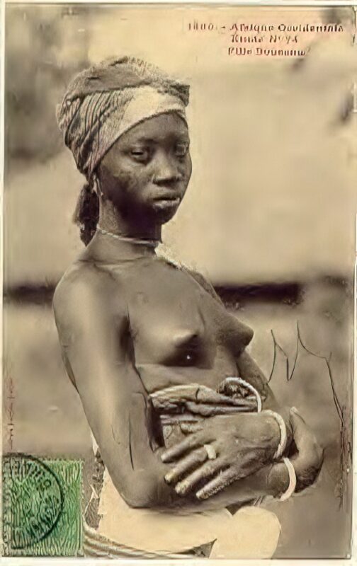 Photo 034 - Ethnic and Indigenous Vintage Nude Men and Women from the YesterYears Photo 034 - Ethnic and Indigenous Vintage Nude Men and Women from the YesterYears