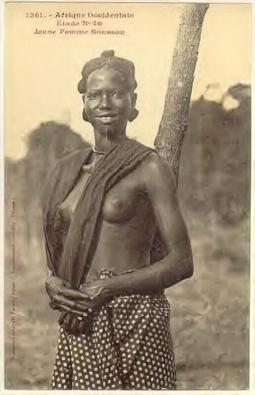 Photo 035 - Ethnic and Indigenous Vintage Nude Men and Women from the YesterYears Photo 035 - Ethnic and Indigenous Vintage Nude Men and Women from the YesterYears