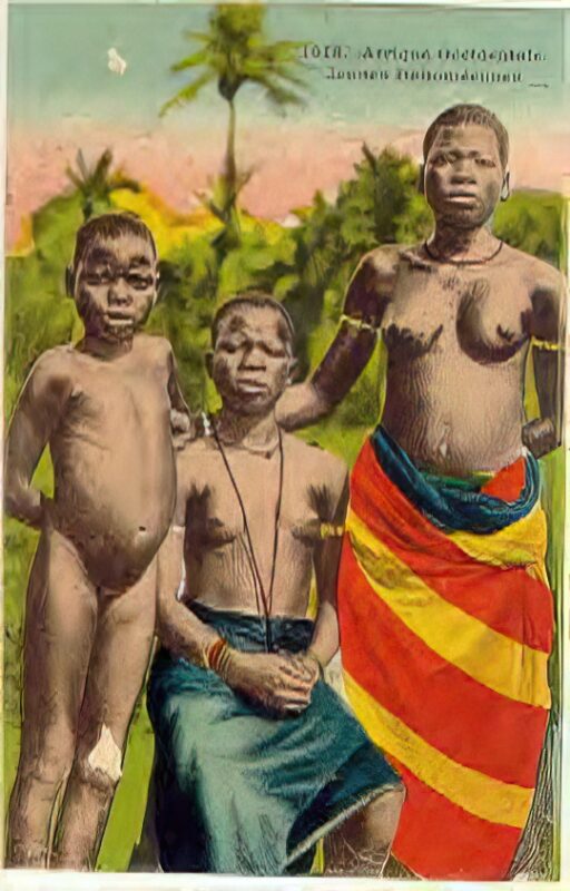 Photo 014 - Ethnic and Indigenous Vintage Nude Men and Women from the YesterYears Photo 014 - Ethnic and Indigenous Vintage Nude Men and Women from the YesterYears