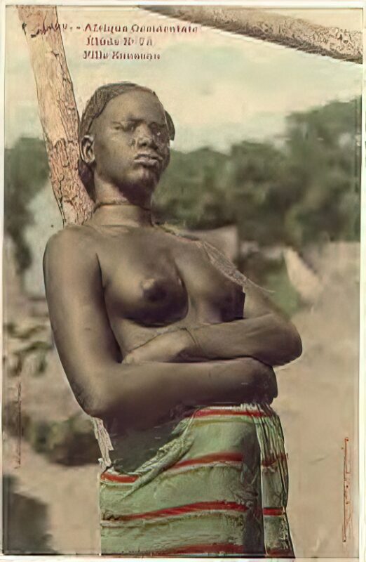 Photo 015 - Ethnic and Indigenous Vintage Nude Men and Women from the YesterYears Photo 015 - Ethnic and Indigenous Vintage Nude Men and Women from the YesterYears