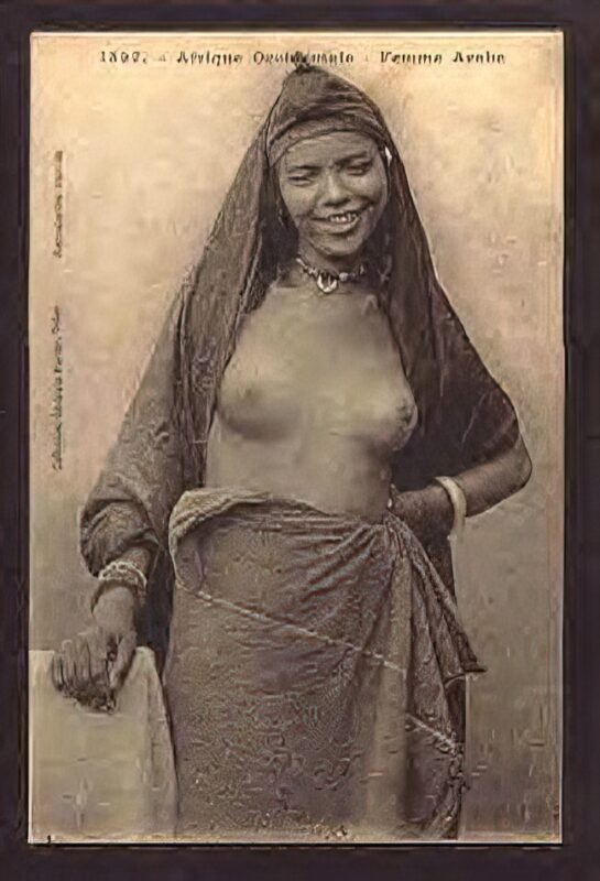 Photo 017 - Ethnic and Indigenous Vintage Nude Men and Women from the YesterYears Photo 017 - Ethnic and Indigenous Vintage Nude Men and Women from the YesterYears