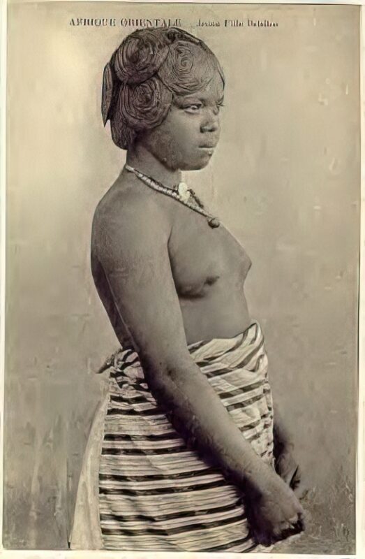 Photo 009 - Ethnic and Indigenous Vintage Nude Men and Women from the YesterYears Photo 009 - Ethnic and Indigenous Vintage Nude Men and Women from the YesterYears