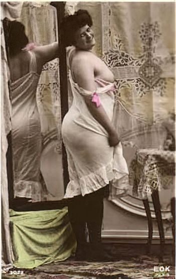 Photo 315 - Color Tint Vintage Nude Men and Women Sepia, Monochrome and Others Photo 315 - Color Tint Vintage Nude Men and Women Sepia, Monochrome and Others