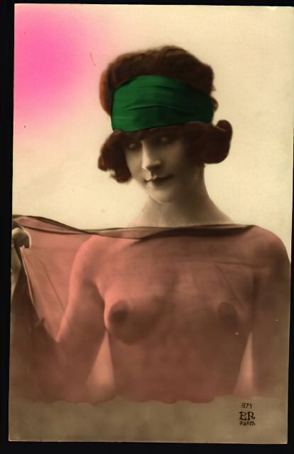 Photo 344 - Color Tint Vintage Nude Men and Women Sepia, Monochrome and Others Photo 344 - Color Tint Vintage Nude Men and Women Sepia, Monochrome and Others