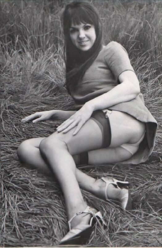 Photo 094 - Vintage Nude Girl Mixed, Upscaled - Volume 3