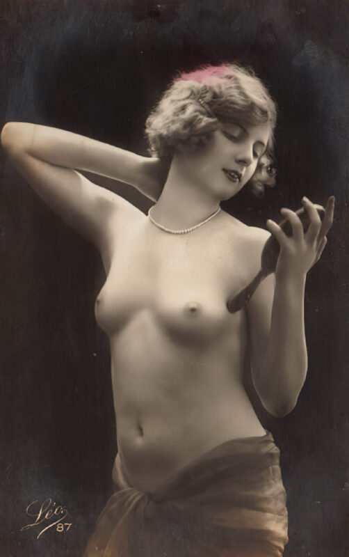 Photo 348 - Color Tint Vintage Nude Men and Women Sepia, Monochrome and Others Photo 348 - Color Tint Vintage Nude Men and Women Sepia, Monochrome and Others