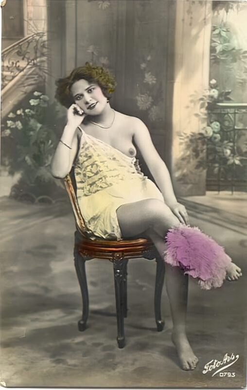 Photo 358 - Color Tint Vintage Nude Men and Women Sepia, Monochrome and Others Photo 358 - Color Tint Vintage Nude Men and Women Sepia, Monochrome and Others
