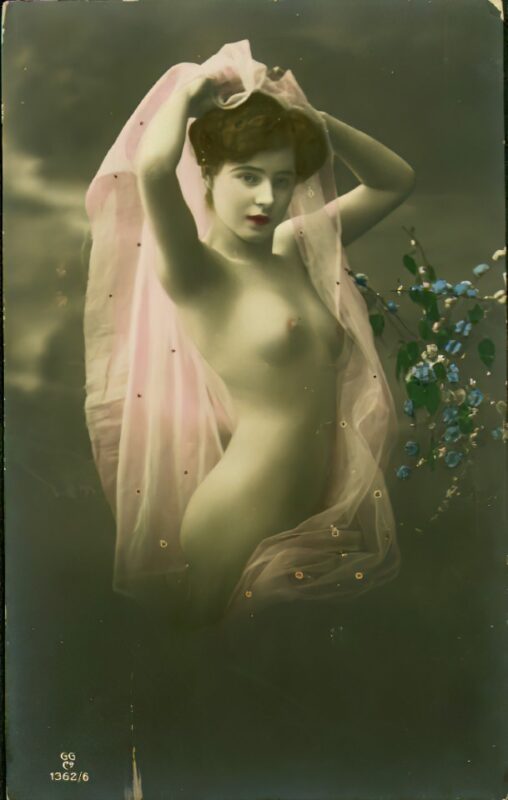 Photo 378 - Color Tint Vintage Nude Men and Women Sepia, Monochrome and Others Photo 378 - Color Tint Vintage Nude Men and Women Sepia, Monochrome and Others
