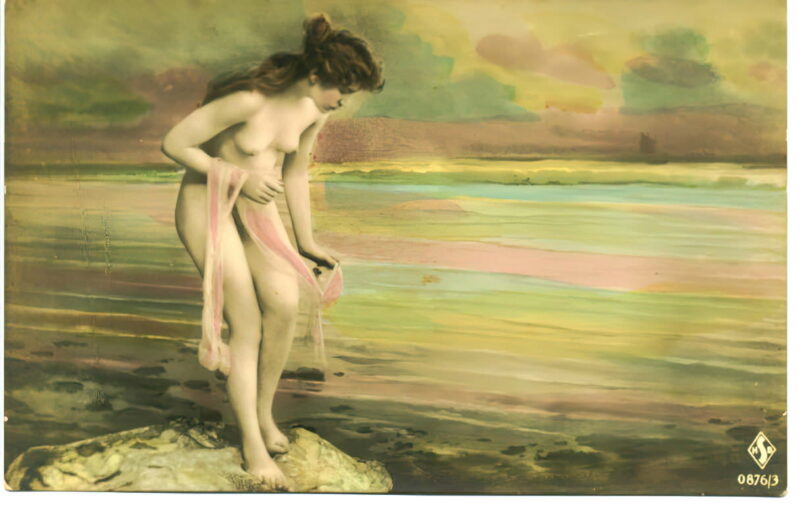 Photo 390 - Color Tint Vintage Nude Men and Women Sepia, Monochrome and Others Photo 390 - Color Tint Vintage Nude Men and Women Sepia, Monochrome and Others