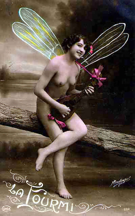 Photo 419 - Color Tint Vintage Nude Men and Women Sepia, Monochrome and Others Photo 419 - Color Tint Vintage Nude Men and Women Sepia, Monochrome and Others