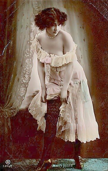 Photo 429 - Color Tint Vintage Nude Men and Women Sepia, Monochrome and Others Photo 429 - Color Tint Vintage Nude Men and Women Sepia, Monochrome and Others