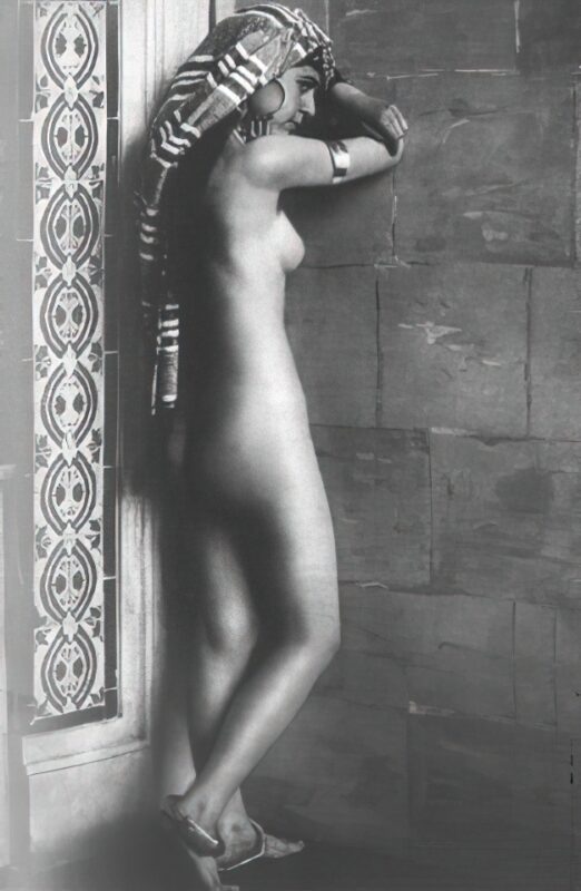 Photo 100 - Ethnic and Indigenous Vintage Nude Men and Women from the YesterYears Photo 100 - Ethnic and Indigenous Vintage Nude Men and Women from the YesterYears