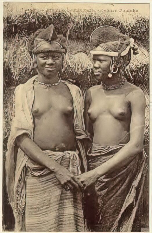 Photo 119 - Ethnic and Indigenous Vintage Nude Men and Women from the YesterYears Photo 119 - Ethnic and Indigenous Vintage Nude Men and Women from the YesterYears