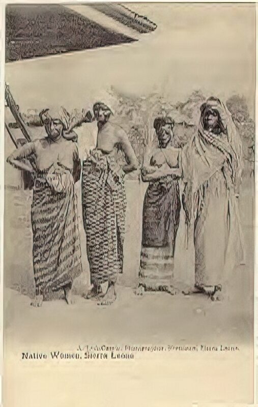 Photo 128 - Ethnic and Indigenous Vintage Nude Men and Women from the YesterYears Photo 128 - Ethnic and Indigenous Vintage Nude Men and Women from the YesterYears
