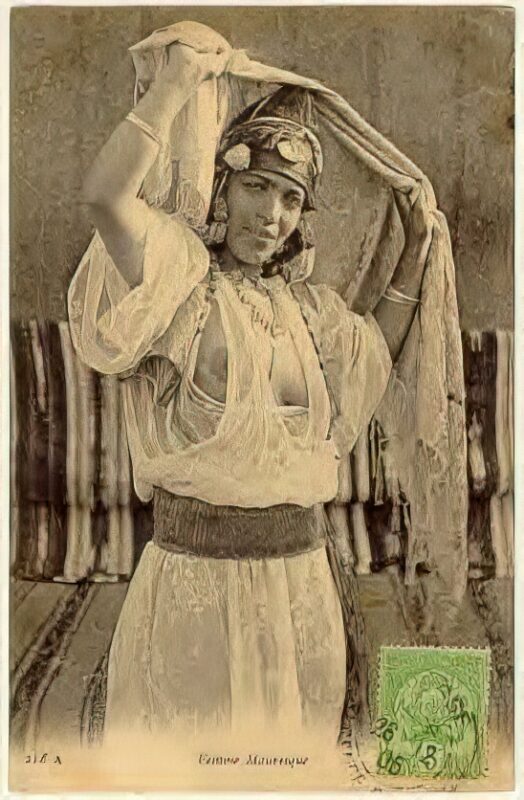 Photo 133 - Ethnic and Indigenous Vintage Nude Men and Women from the YesterYears Photo 133 - Ethnic and Indigenous Vintage Nude Men and Women from the YesterYears